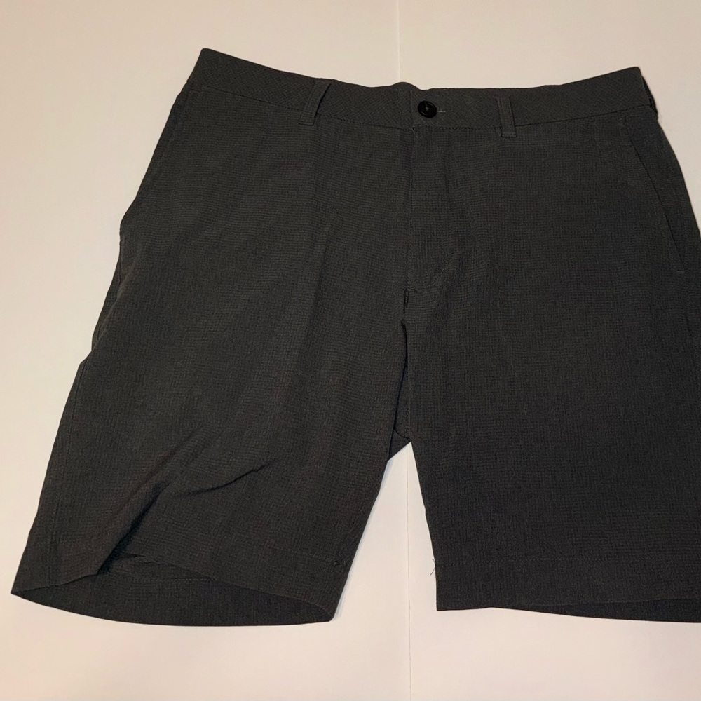 Roundtree & Yorke Performance Shorts Mens 34 Gray Stretch Golf Lightweight